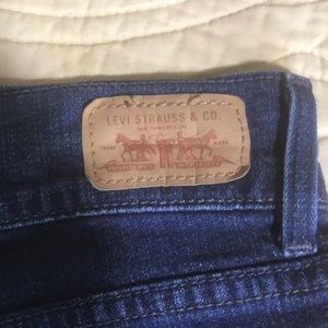 Levi’s Denim Jean Shorts High Rise (10”) size 4